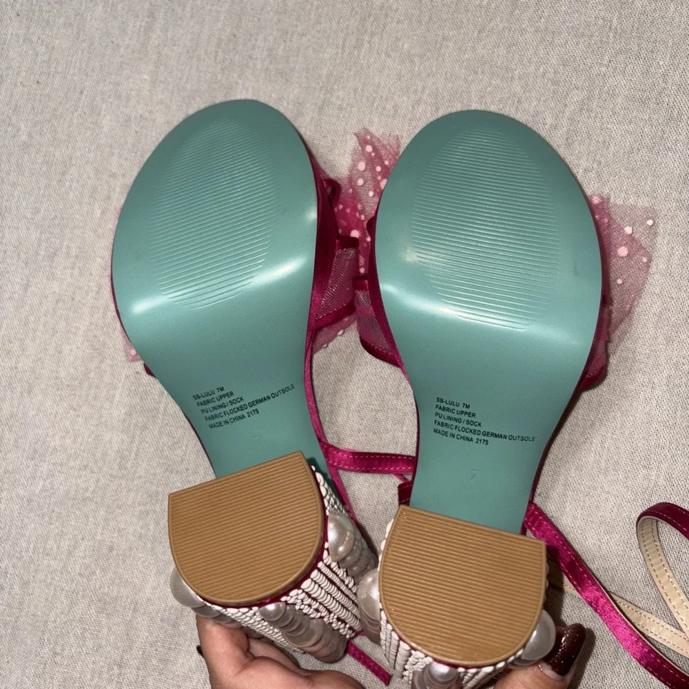NWOB Betsey Johnson Lulu Women's Sandal Size 7M‎ Pink Bow Pearl Wedding Block - Picture 5 of 5